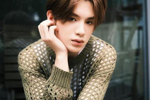 黄姓明星吃瓜,揭秘娱乐圈幕后真相